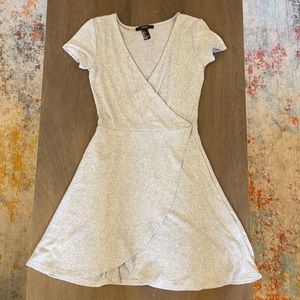 Gray dress, size S.